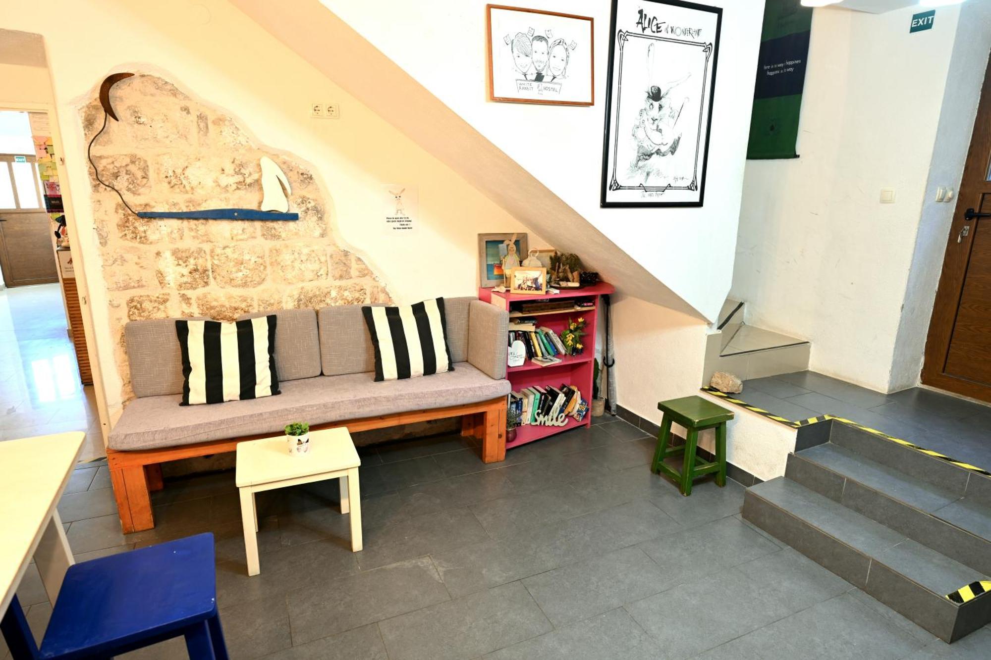 Bed in 6-Bed Mixed Dormitory Room